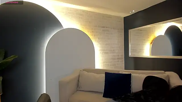 AmaliaCrus online show from April 2026 08:06:02 PM