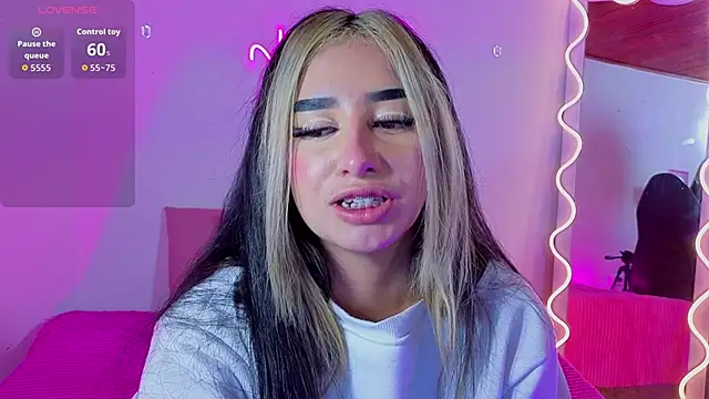 Malory tay1 online show from November 2025 07:03:03 PM