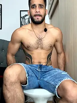 Maximiliano ford online show from January 2026 04:01:02 PM