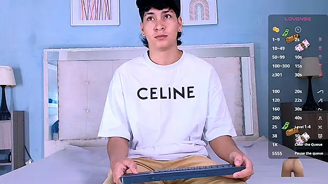 Jhojan twink online show from September 2025 11:59:01 AM