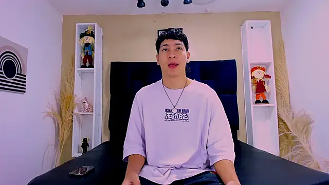 Jhojan twink online show from October 2025 12:49:02 PM