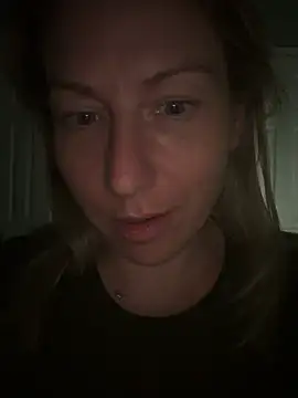 LittleMsMILF online show from April 2026 08:42:01 PM