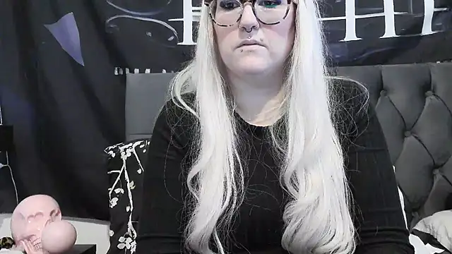 Sizzling Indie36 online show from November 2025 01:43:02 PM