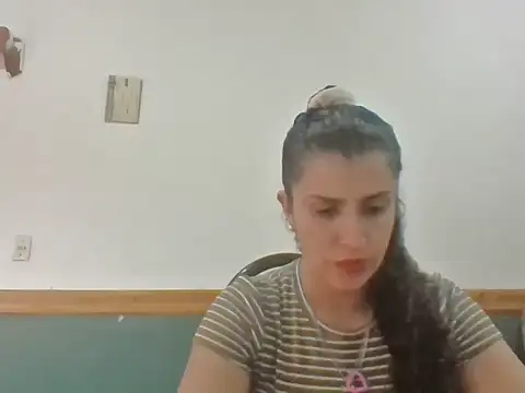 Charlotte0000 online show from October 2025 02:02:01 PM