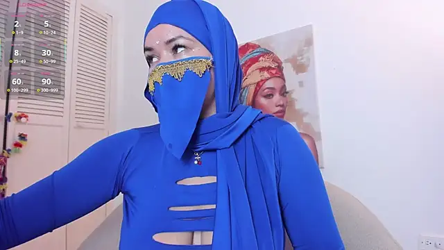 Layla arabelle online show from September 2025 08:09:01 PM