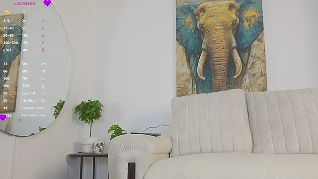 AliceCorner online show from February 2026 12:02:01 PM