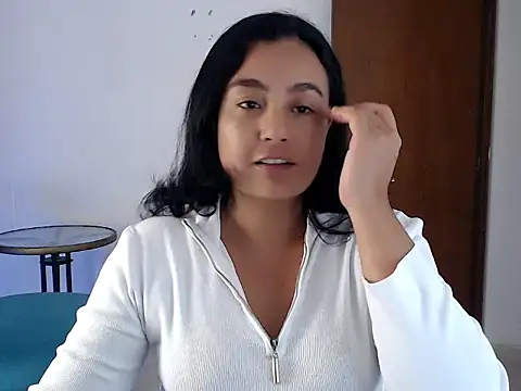 Snapshot of Themagicpotion chatting on April 2026 02:50:01 PM Themagicpotion online show from April 2026 02:50:01 PM