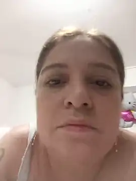 Snapshot of Samanta_SS chatting on June 2026 09:28:02 PM Samanta SS online show from June 2026 09:28:02 PM