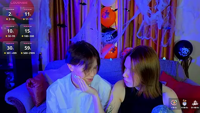 Snapshot of Tara_Lawson chatting on October 2025 11:43:01 AM Tara Lawson online show from October 2025 11:43:01 AM