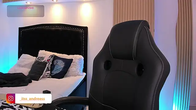 LiamWildx20 online show from July 2026 04:05:01 AM