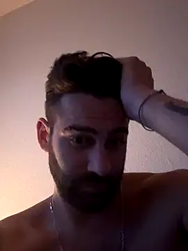 Snapshot of Devideeeff chatting on November 2025 03:58:02 PM Devideeeff online show from November 2025 03:58:02 PM