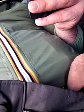 Maurzioxh online show from January 2026 01:13:02 PM