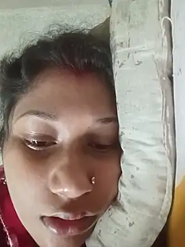 adrija94 online show from November 2025 02:06:01 PM