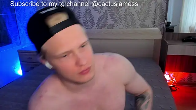 Snapshot of Cactus__James chatting on May 2026 01:14:01 AM Cactus James online show from May 2026 01:14:01 AM