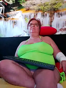 QueenPammy1 online show from March 2025 02:40:01 PM