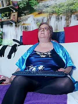 QueenPammy1 online show from November 2025 09:12:02 AM