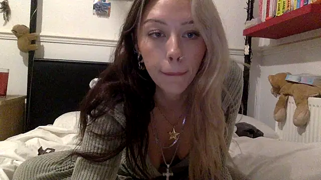 baddieinabenz online show from October 2025 10:43:02 PM