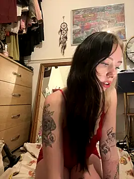 baddieinabenz online show from November 2025 10:20:02 PM