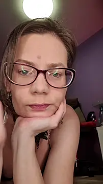 MilanaPure online show from November 2025 10:18:02 PM