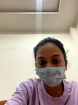 Snapshot of Nia-Stream chatting on November 2025 05:34:01 PM Nia-Stream online show from November 2025 05:34:01 PM