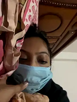 Snapshot of Nia-Stream chatting on December 2025 08:04:02 PM Nia-Stream online show from December 2025 08:04:02 PM