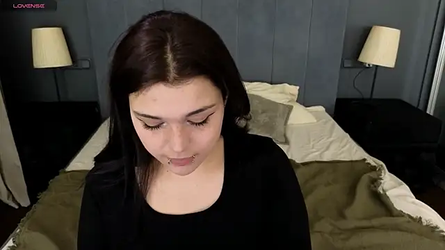 SHERI BELTON online show from November 2025 07:36:02 PM