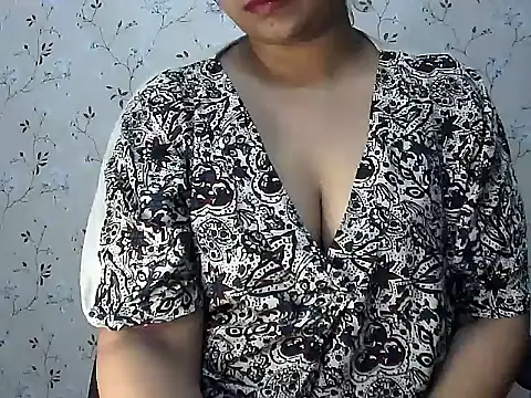 Snapshot of sonali4 chatting on September 2025 02:39:02 PM sonali4 online show from September 2025 02:39:02 PM