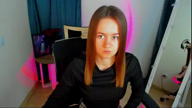 Catherine e online show from September 2025 06:22:02 PM