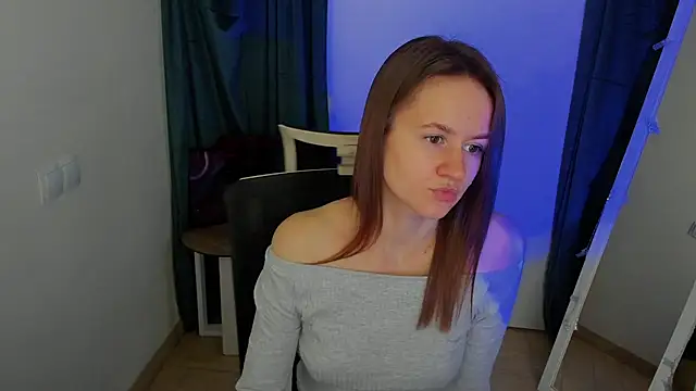 Catherine e online show from October 2025 06:31:01 PM