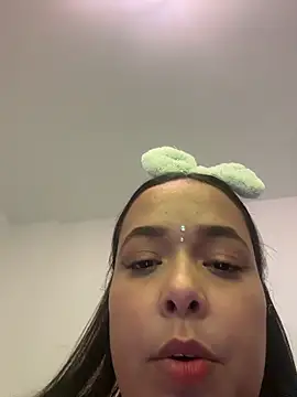 Deepika padukoneNisha online show from October 2025 03:52:01 PM