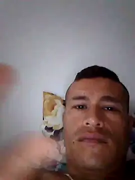 Snapshot of colombianogolosovergon chatting on March 2025 06:00:01 PM colombianogolosovergon online show from March 2025 06:00:01 PM