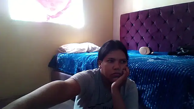 Valeria Tiffany online show from September 2025 04:45:01 PM