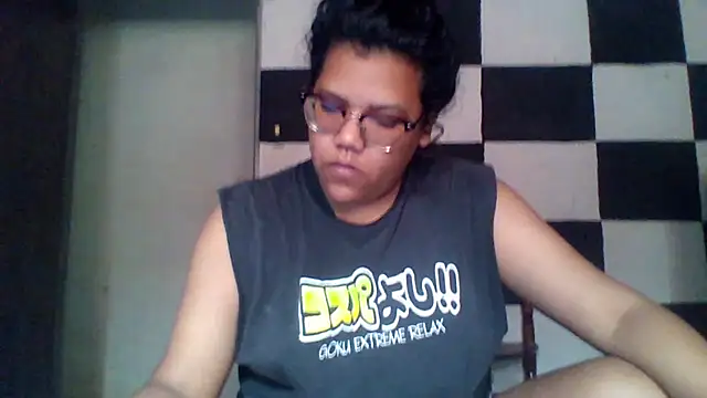 Snapshot of Valeria_Tiffany chatting on April 2026 08:10:02 PM Valeria Tiffany online show from April 2026 08:10:02 PM