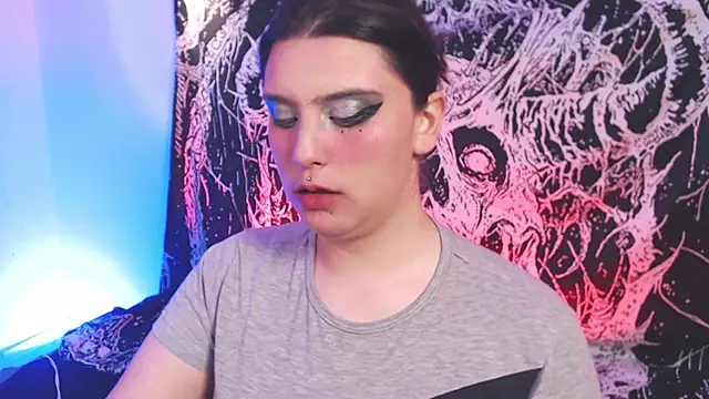 mikaskullcs online show from April 2026 10:24:01 AM