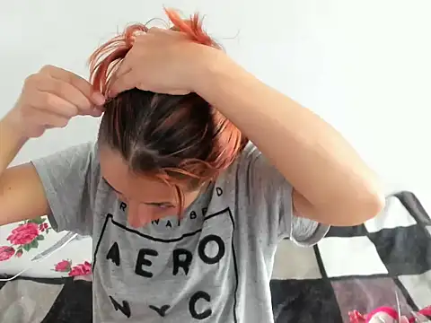 Snapshot of DulceXmile chatting on October 2025 07:46:02 PM DulceXmile online show from October 2025 07:46:02 PM