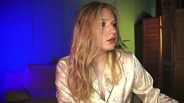 Jes Solar online show from September 2025 03:13:02 PM