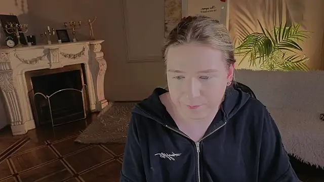 Jes Solar online show from April 2026 06:57:01 PM