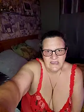 MissQueenBeex online show from March 2026 08:34:02 PM