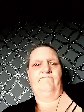 MissQueenBeex online show from March 2026 11:59:02 AM