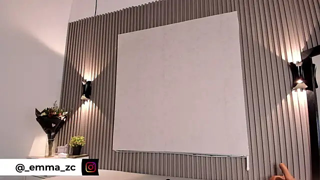 Emmazc  online show from November 2025 08:29:01 PM