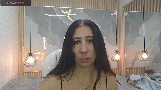 nei girl online show from September 2025 10:48:02 AM