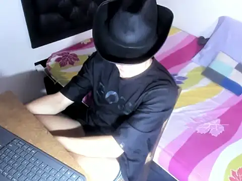 kevinkewman online show from November 2025 12:15:02 PM