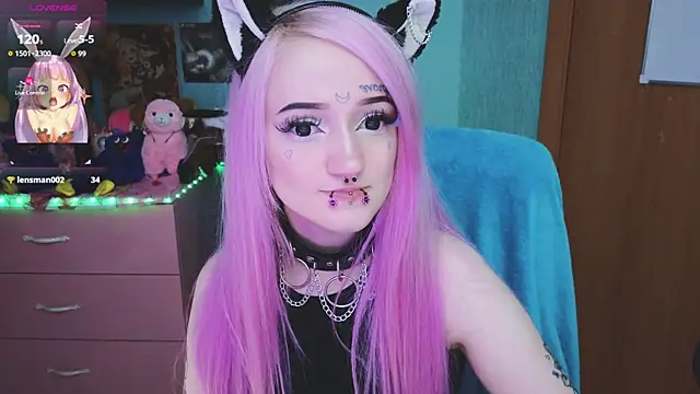 Manuela unicorn online show from September 2025 08:23:01 PM