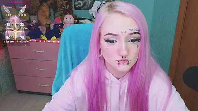 Manuela unicorn online show from September 2025 09:18:01 PM