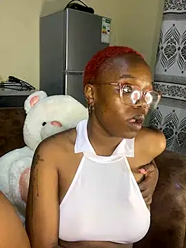 YummyMelanin117 online show from October 2025 08:51:01 PM