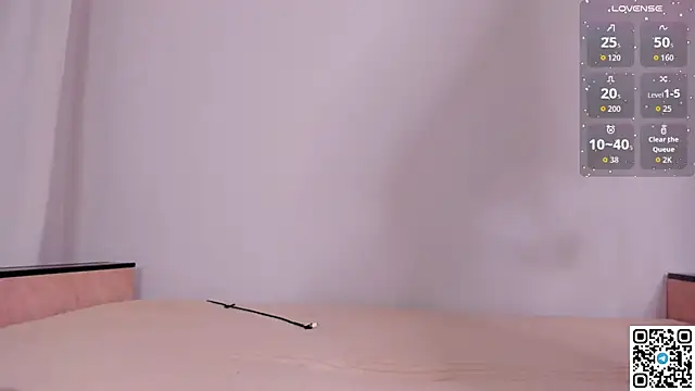 emmelieflorence online show from October 2025 06:24:01 PM