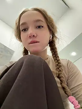 bambi lu online show from March 2026 06:34:01 PM