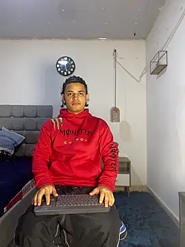 Snapshot of samxx_muscle chatting on February 2026 11:28:02 AM samxx muscle online show from February 2026 11:28:02 AM