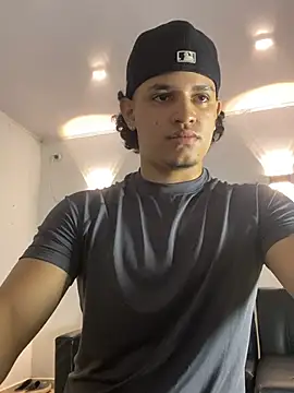 Snapshot of samxx_muscle chatting on March 2026 06:50:01 AM samxx muscle online show from March 2026 06:50:01 AM