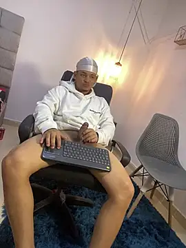 Snapshot of samxx_muscle chatting on March 2026 09:14:02 AM samxx muscle online show from March 2026 09:14:02 AM